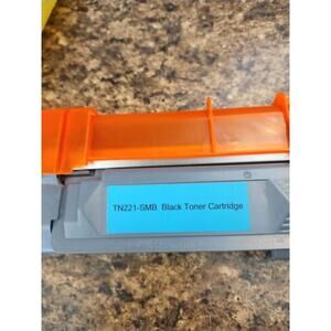 Brothers black ink toner TN 221 SMB